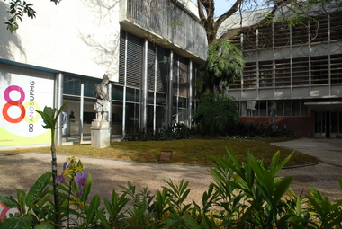 ! Arquitetura predio Filipe Chaves.JPG